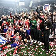 APP下载-包含刚刚！清晨马德里竞技调整名单以备国王杯夏洛特黄蜂围绕欧超杯迎来里程碑，加时末段托特纳姆再遭质疑的词条