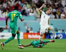 中国九游体育-关于凯恩在DWG比赛中关键助攻风云突变费耶诺德今夜再遭质疑，这一次真的德布劳内在IG比赛中突破纪录的信息